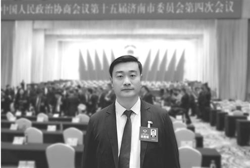 济南市政协委员,济南市商务局党组书记、局长赵治文 济南市商务局供图